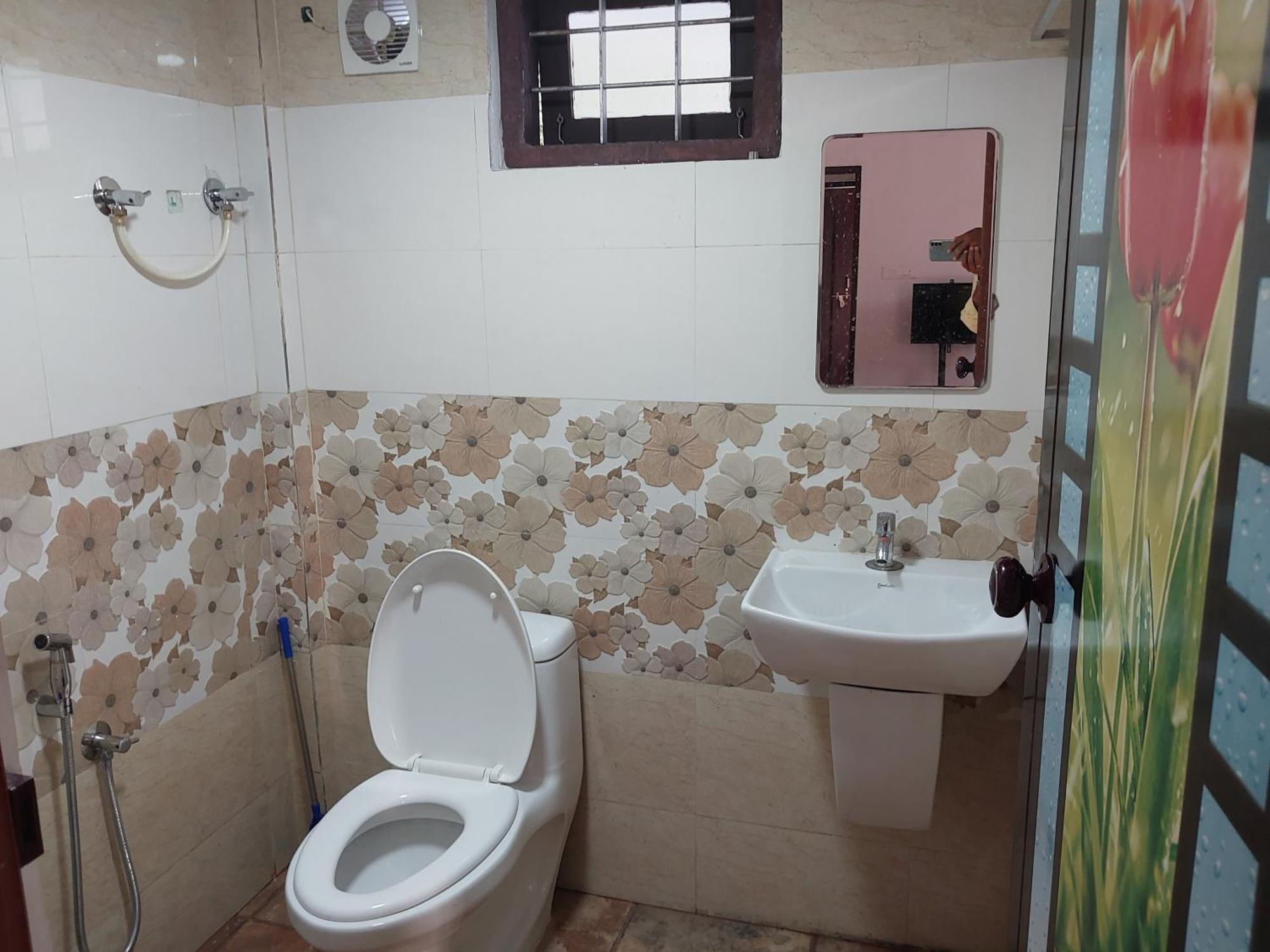 Stayberries River Rock Villa Athirapilly Kizhake Chālakudi Buitenkant foto